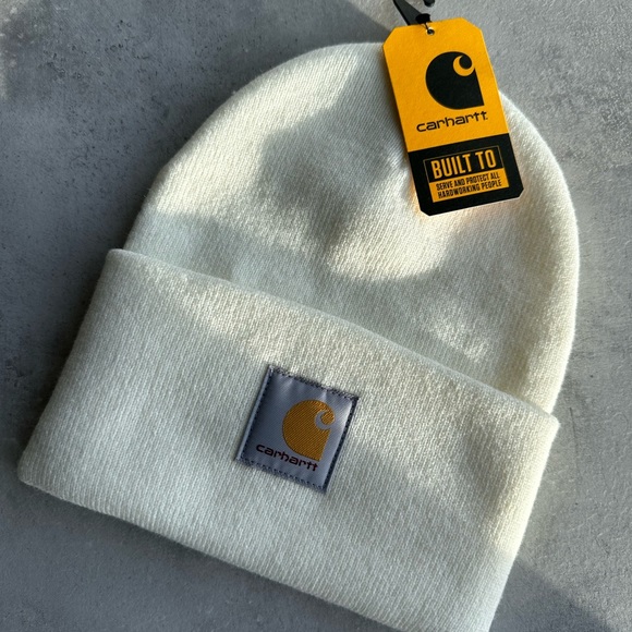Carhartt Accessories - NEW WITH TAGS white Carhartt Toque